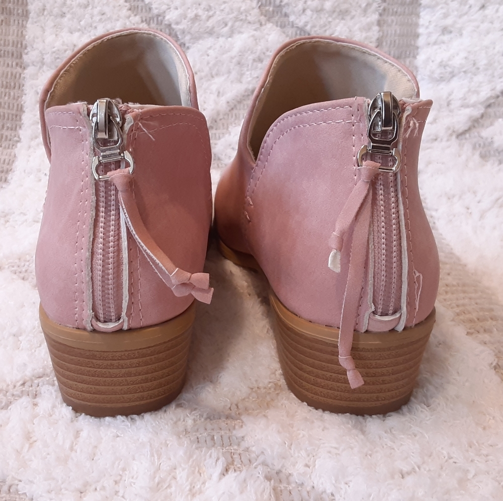 Booties - Picture 5 of 8